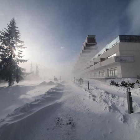 Apartman Ve Vysokych Tatrach Strbske Pleso Exterior photo